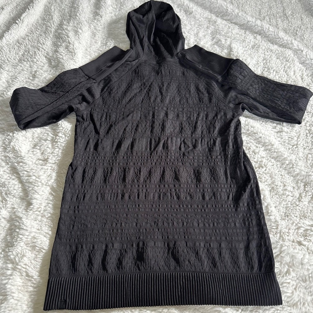 Lululemon Long Sleeve Hoodie Black Textured Knit Seamless - Size 4/6 - Picture 10 of 11